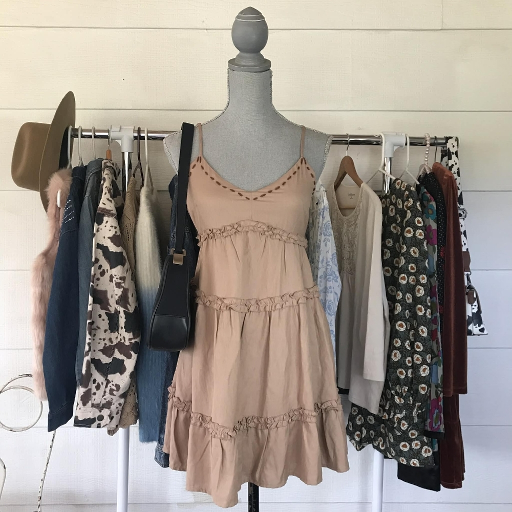 Trixxi Light Brown Ruffled Pleated Dress Womens Size Small